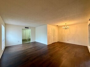 5213 Laurel Lake Dr in Waco, TX - Building Photo - Building Photo