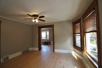 2857 N Murray Ave, Unit 2857 in Milwaukee, WI - Foto de edificio - Building Photo