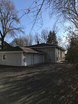 510 Wayzata Blvd E, Unit 1 in Wayzata, MN - Building Photo