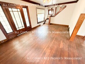 3521 W 123rd St in Cleveland, OH - Building Photo - Building Photo