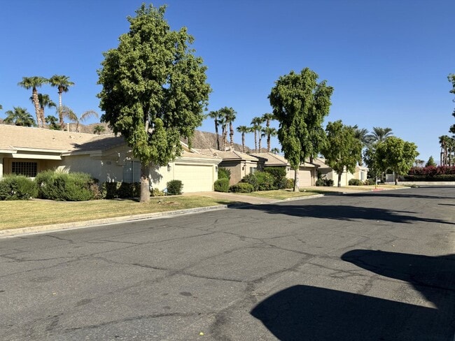 47845 Vía Jardin in La Quinta, CA - Building Photo - Building Photo