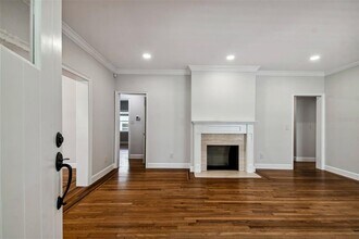 2918 W Coachman Ave in Tampa, FL - Building Photo - Building Photo