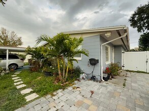 2615 N Beaumont Ave in Kissimmee, FL - Building Photo - Building Photo
