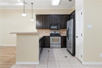 15 Wellington Ave in Edinburg, TX - Building Photo - Building Photo