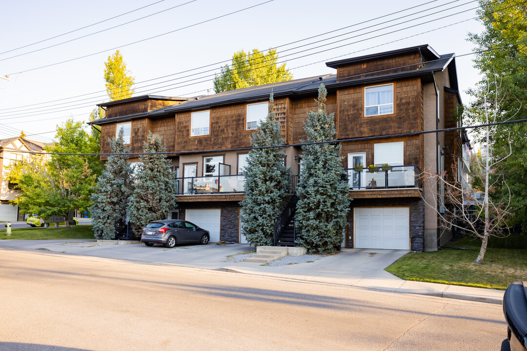 606 4 Av NE in Calgary, AB - Building Photo