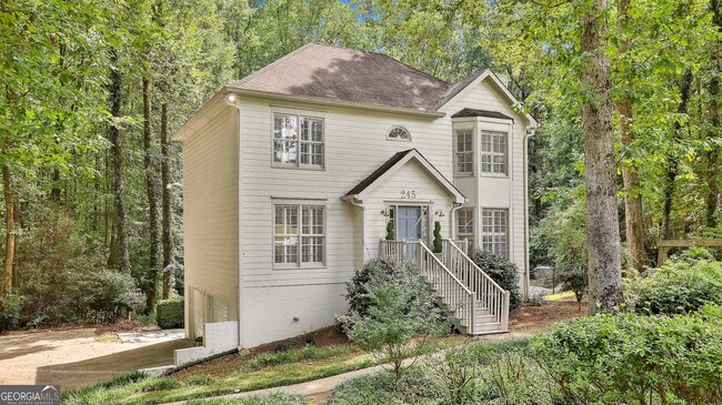 245 Woodsong Dr