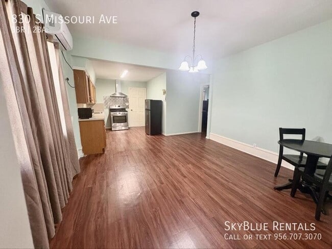 830 S Missouri Ave in Mercedes, TX - Building Photo - Building Photo