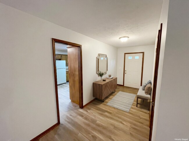 691 Kirkus Dr SE in Conyers, GA - Foto de edificio - Building Photo