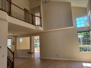8 Bormes in Irvine, CA - Building Photo - Building Photo