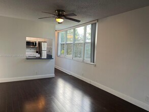 9441 Evergreen Pl in Davie, FL - Building Photo - Building Photo