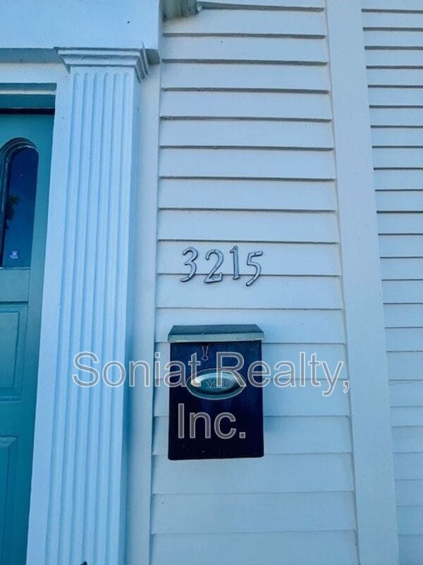 3215 Nashville Ave in New Orleans, LA - Building Photo - Building Photo