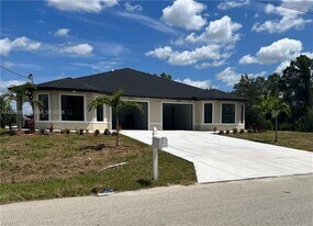 4854 30th St SW in Lehigh Acres, FL - Building Photo