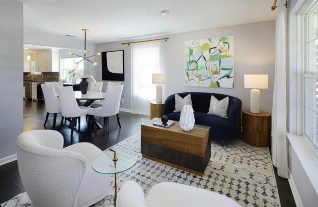 10282 Vinemont St in Dallas, TX - Building Photo