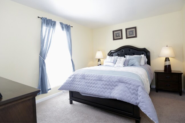 Monarch West in Houston, TX - Building Photo - Building Photo