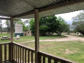 50140 I-10 in Comfort, TX - Building Photo - Building Photo