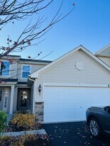 226 Wild Meadow Ln in Woodstock, IL - Building Photo