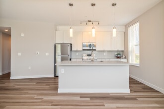 The Dexter in Cleveland, OH - Building Photo - Interior Photo