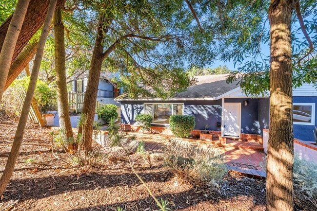 280 Angelita Ave in Pacifica, CA - Building Photo - Building Photo