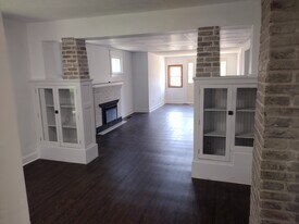 337 W South St, Unit Lower in Wooster, OH - Building Photo