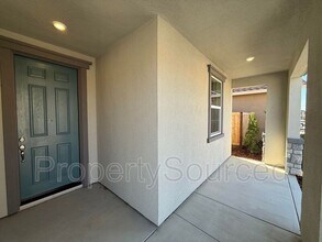 2454 Cortese St in Manteca, CA - Building Photo - Building Photo