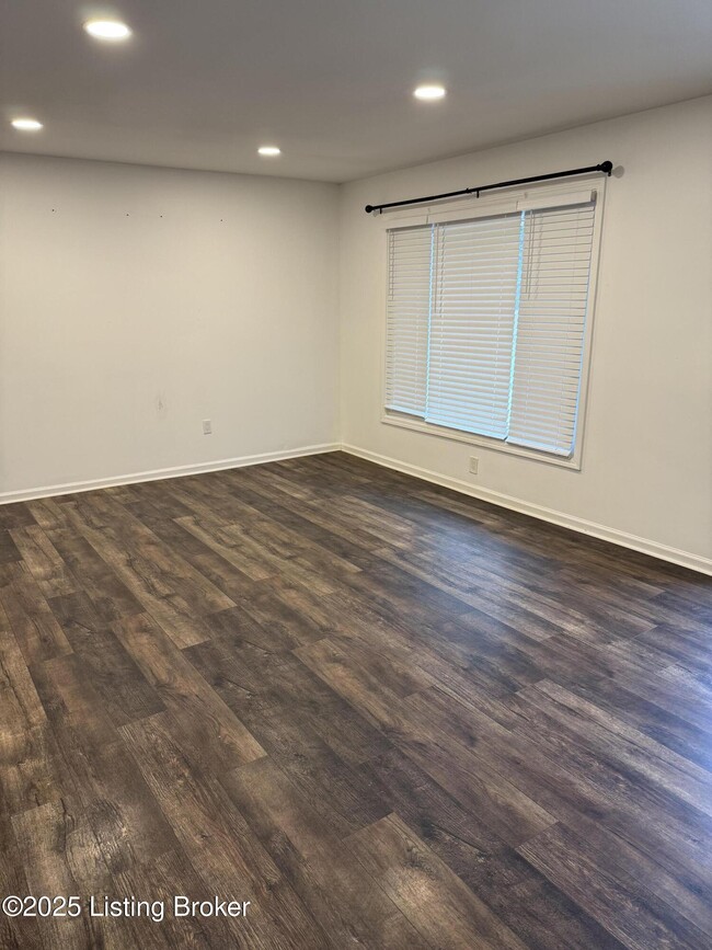 3503 Dorset Rd in Louisville, KY - Building Photo - Building Photo