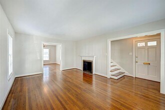 1741 Wroxton Ct in Houston, TX - Building Photo - Building Photo