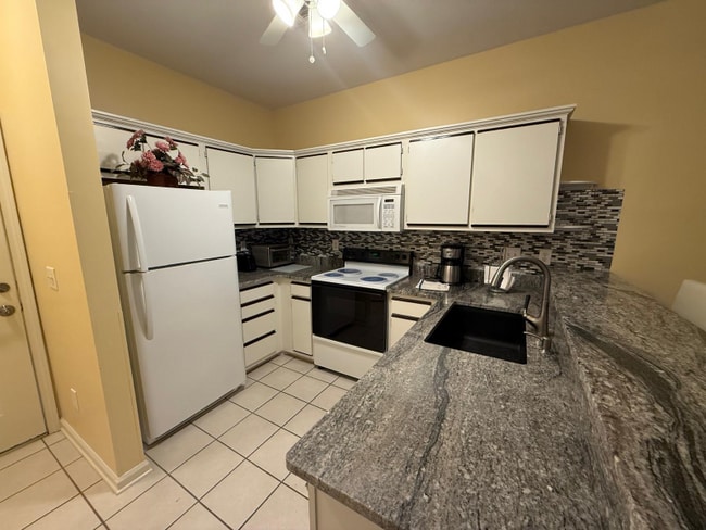 472 River Oaks Dr in Myrtle Beach, SC - Building Photo - Building Photo
