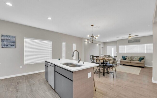 property at 113 Via Rojas Dr