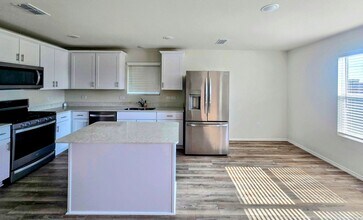7009 Adderly Rd in Pilot Point, TX - Building Photo - Building Photo