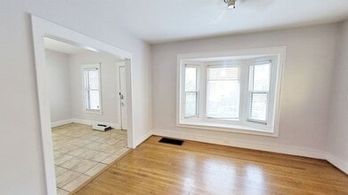 32 Engel Pl in Rochester, NY - Building Photo - Building Photo