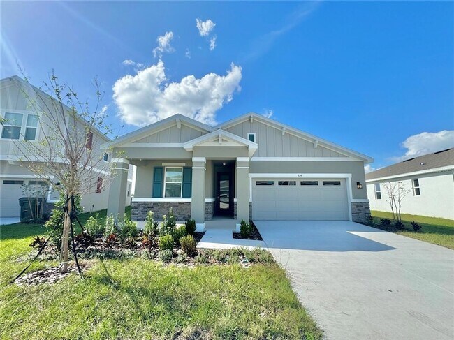 824 Griffon Ave in Lake Alfred, FL - Building Photo - Building Photo