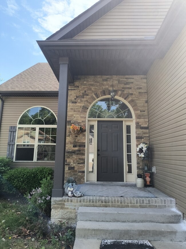 property at 2783 Ann Dr
