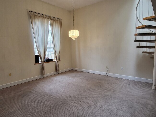 35 Walden St, Unit 3B in Cambridge, MA - Building Photo - Building Photo