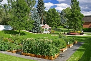 Heritage Apartments in Arvada, CO - Building Photo