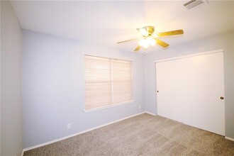 9511 Woodvale Dr in Austin, TX - Building Photo - Building Photo