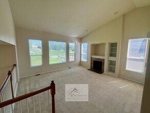 7670 Manston Dr in Colorado Springs, CO - Foto de edificio - Building Photo