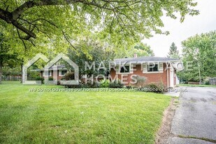 2820 Oriole Dr in Dayton, OH - Building Photo