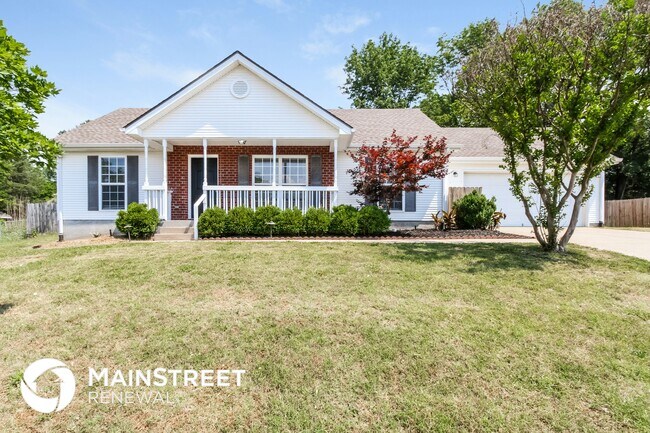 property at 1015 Somerset Trce