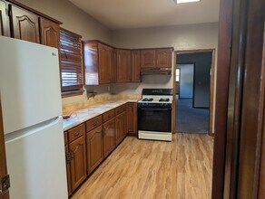 2225 Poplar St in Erie, PA - Building Photo - Building Photo