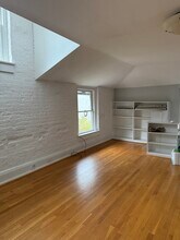 862 Main St, Unit Carriage House Apartment in Danville, VA - Foto de edificio - Building Photo