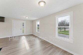 247 Shadyside Ave in Bonner Springs, KS - Building Photo - Building Photo