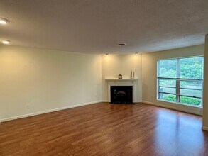 11 Creek Cir in Rhinebeck, NY - Building Photo - Building Photo