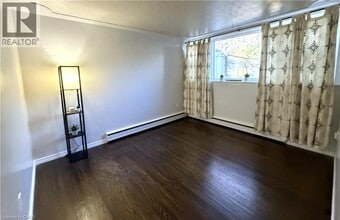 1 Gildner St in Kitchener, ON - Building Photo - Building Photo