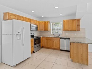 23170 Floralwood Ln in Boca Raton, FL - Building Photo - Building Photo