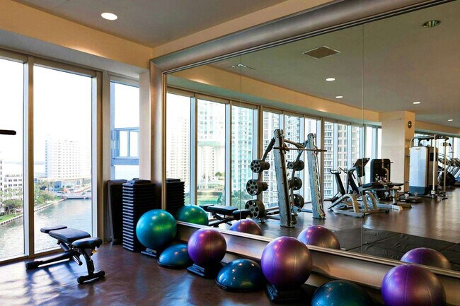 485 Brickell Ave in Miami, FL - Building Photo - Building Photo