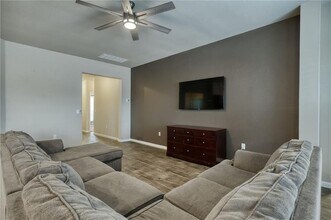 608 Nueces River Trail in Hutto, TX - Building Photo - Building Photo