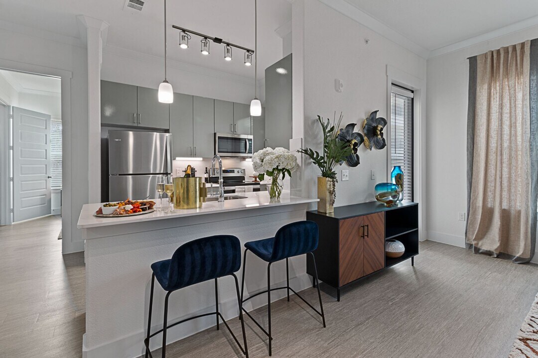 Reveal at Onion Creek in Austin, TX - Foto de edificio