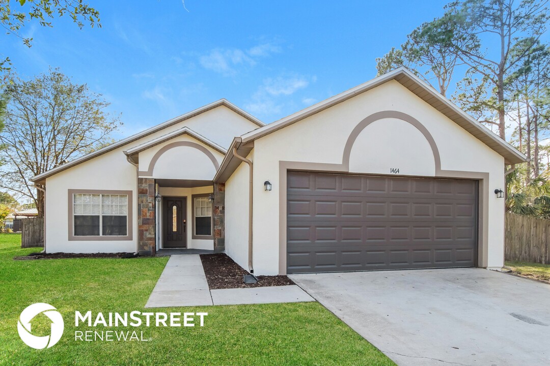 1464 Transcoro St SE in Palm Bay, FL - Building Photo