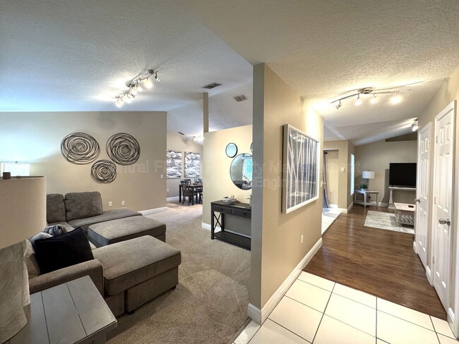 820 Briargrove Ave in Davenport, FL - Building Photo - Building Photo