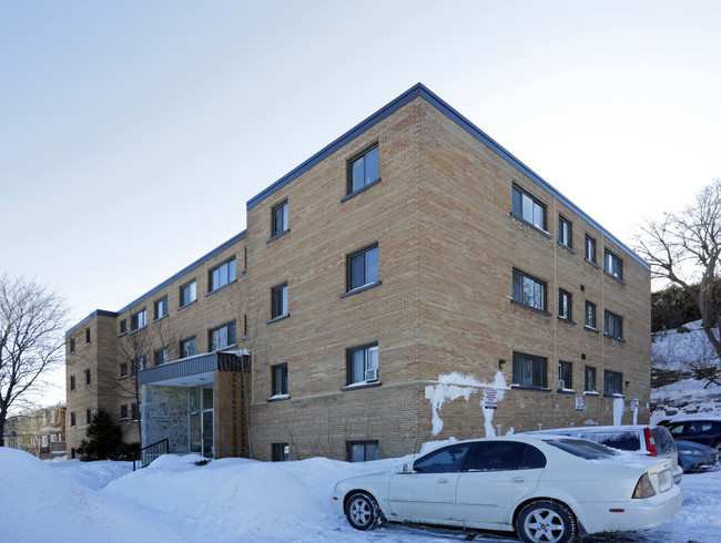 1494 Lepage Ave in Ottawa, ON - Building Photo - Building Photo